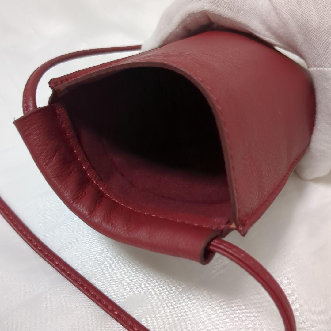 トッズ　スマホショルダー