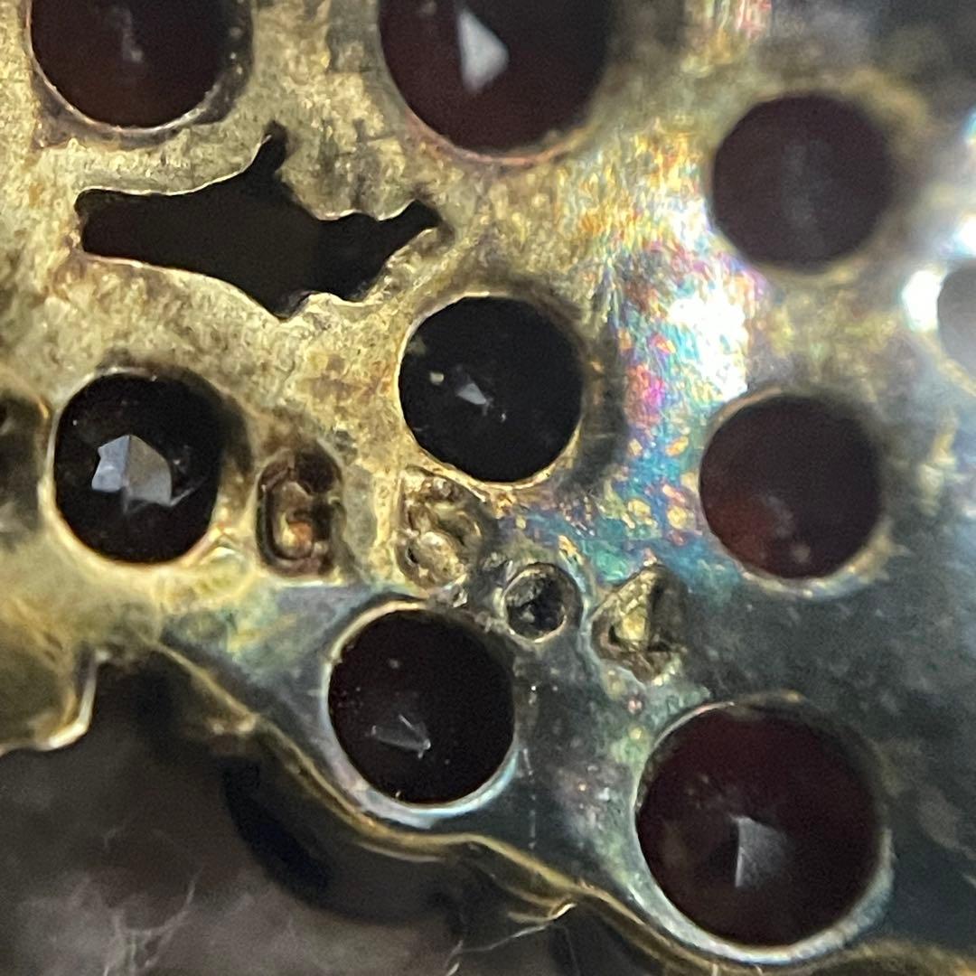 碌山 ROKUZAN ロクザン ガーネット 925トンボ ブローチ　トップ