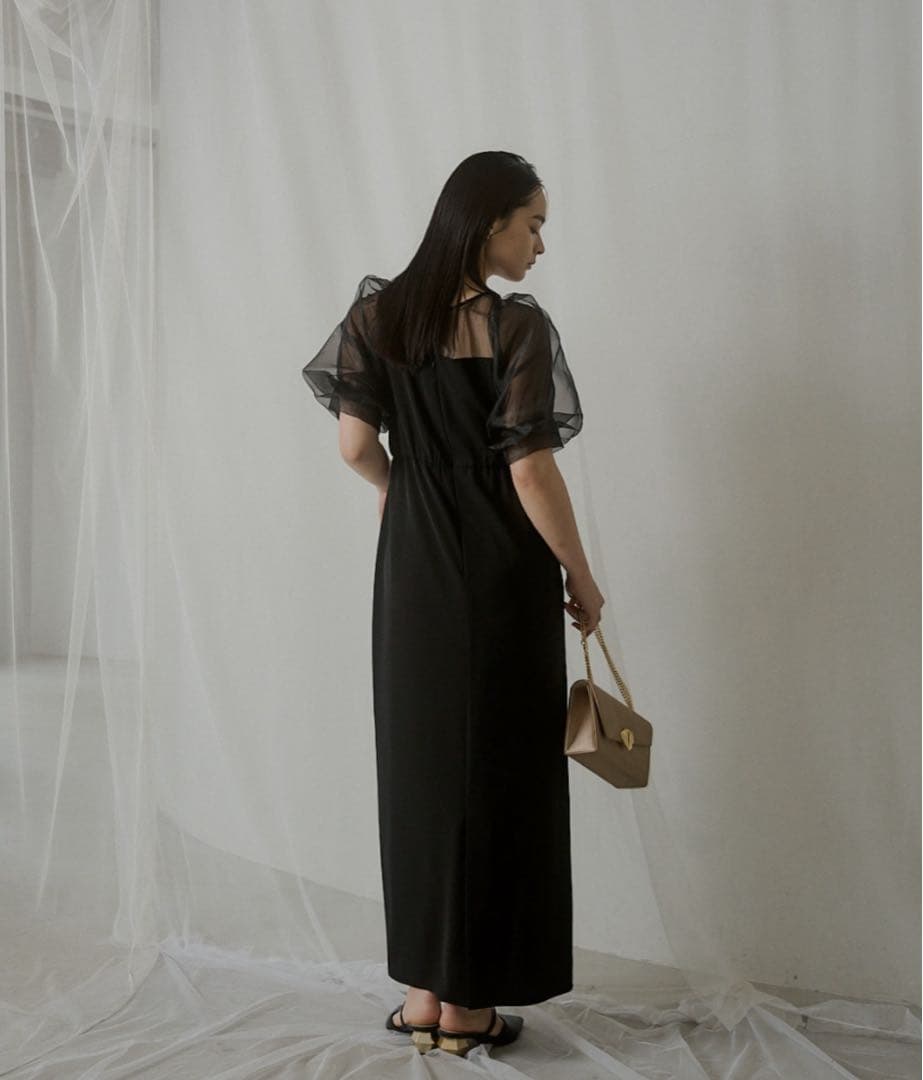 LE’RURE Puffsleeve embroidery dress