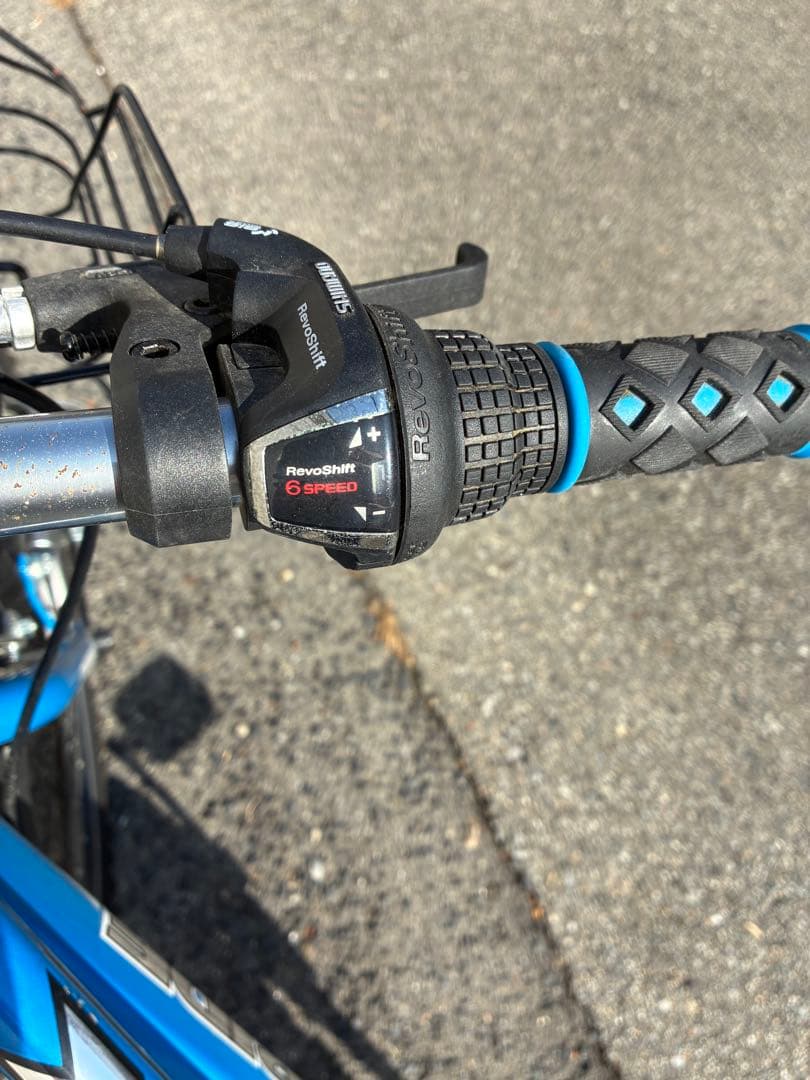 「神戸市内限定/近隣まで輸送可/引取割引します」24インチ　ブルー　6段変速