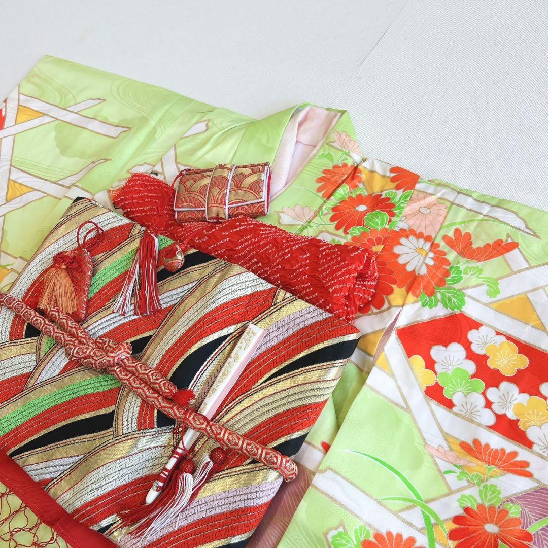 セット七五三7歳女の子長着＆袖なし長襦袢＆丸帯＆草履＆バッグ＆小物黄緑色金糸牡丹