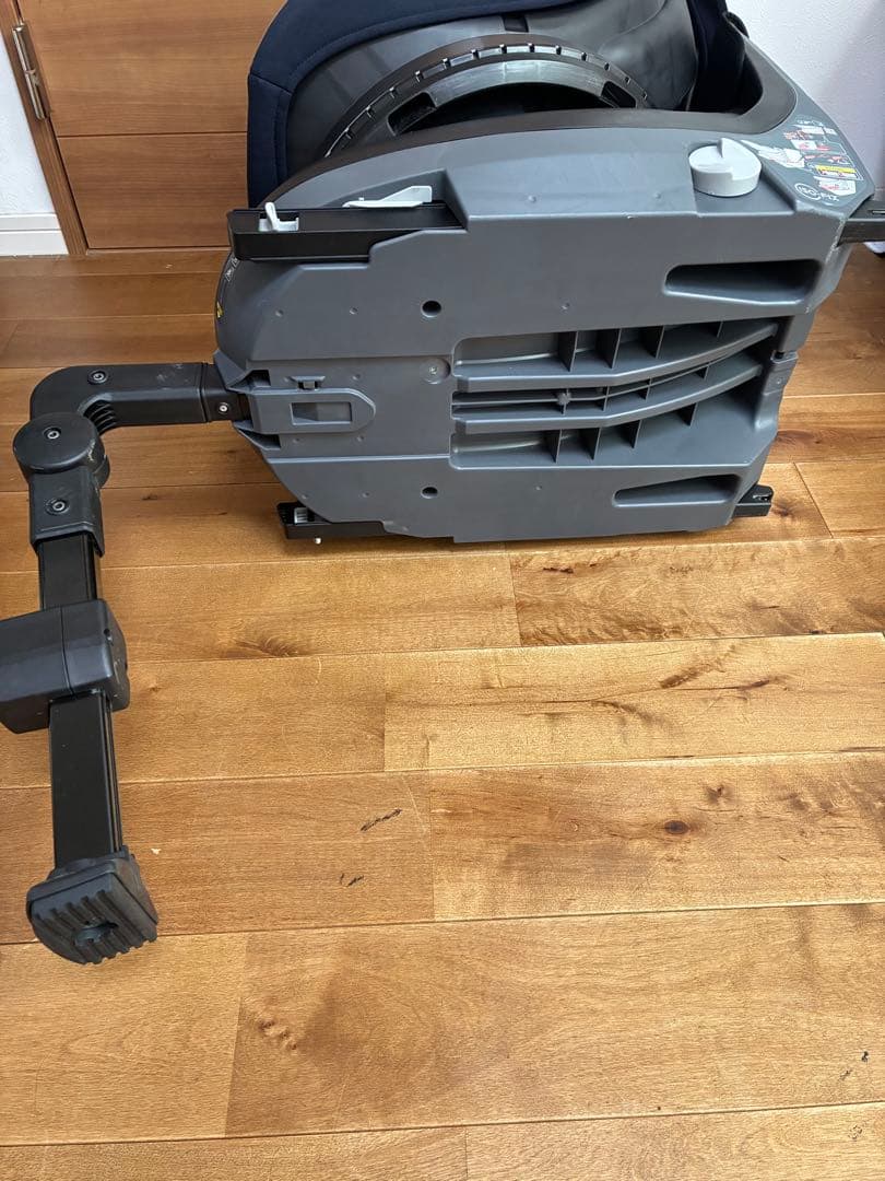 【美品】コンビ　チャイルドシート　クルムーブスマートisofix JL-590