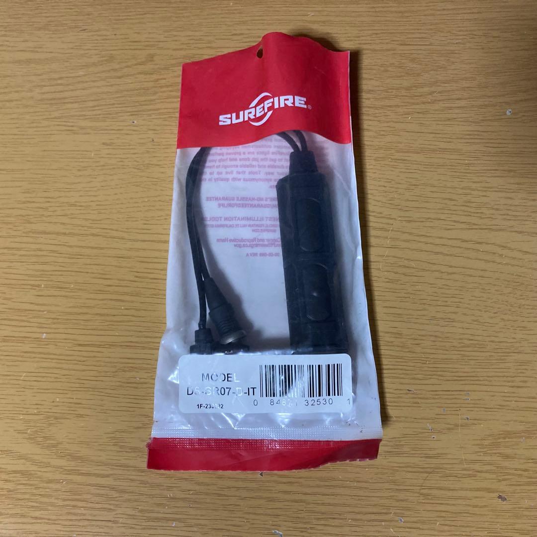 トイガン SUREFIRE SR07-D-IT