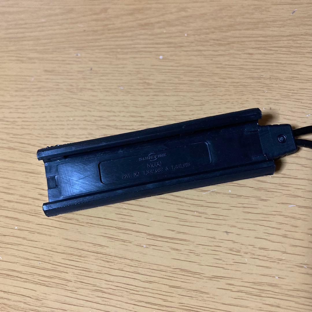 トイガン SUREFIRE SR07-D-IT