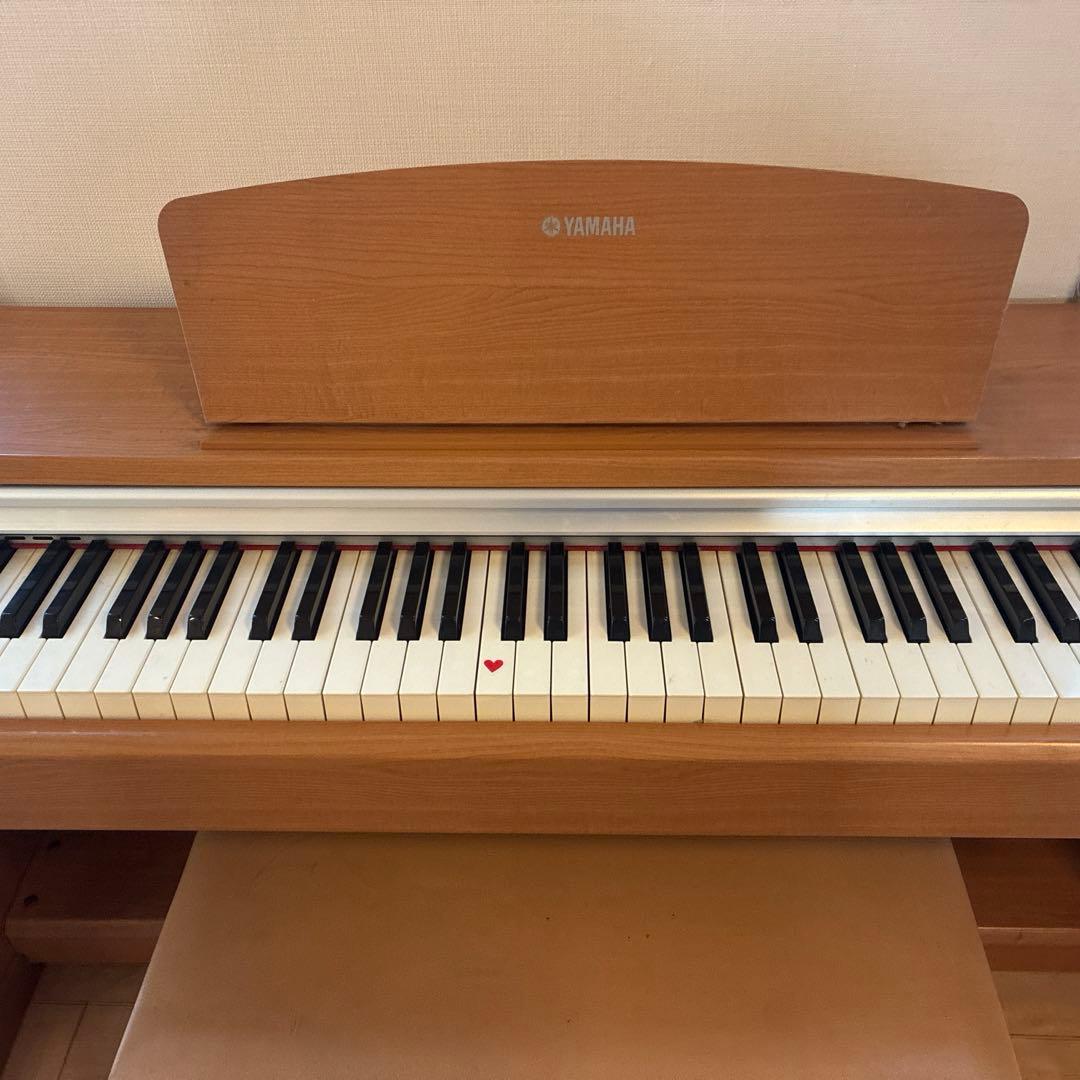 YAMAHAヤマハ電子ピアノ　YDP-131 木目調 椅子　3ペダル付き