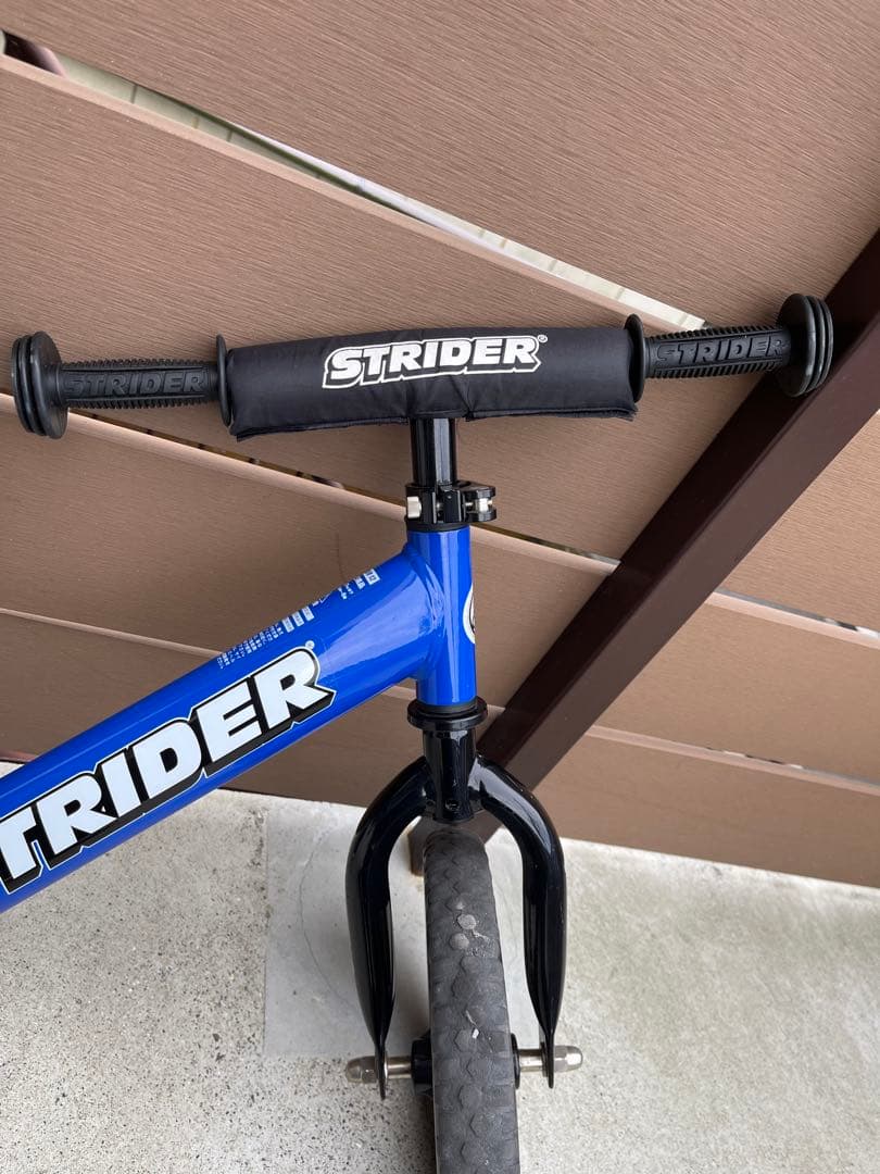正規品✨STRIDER 12SPORTバランスバイク 青