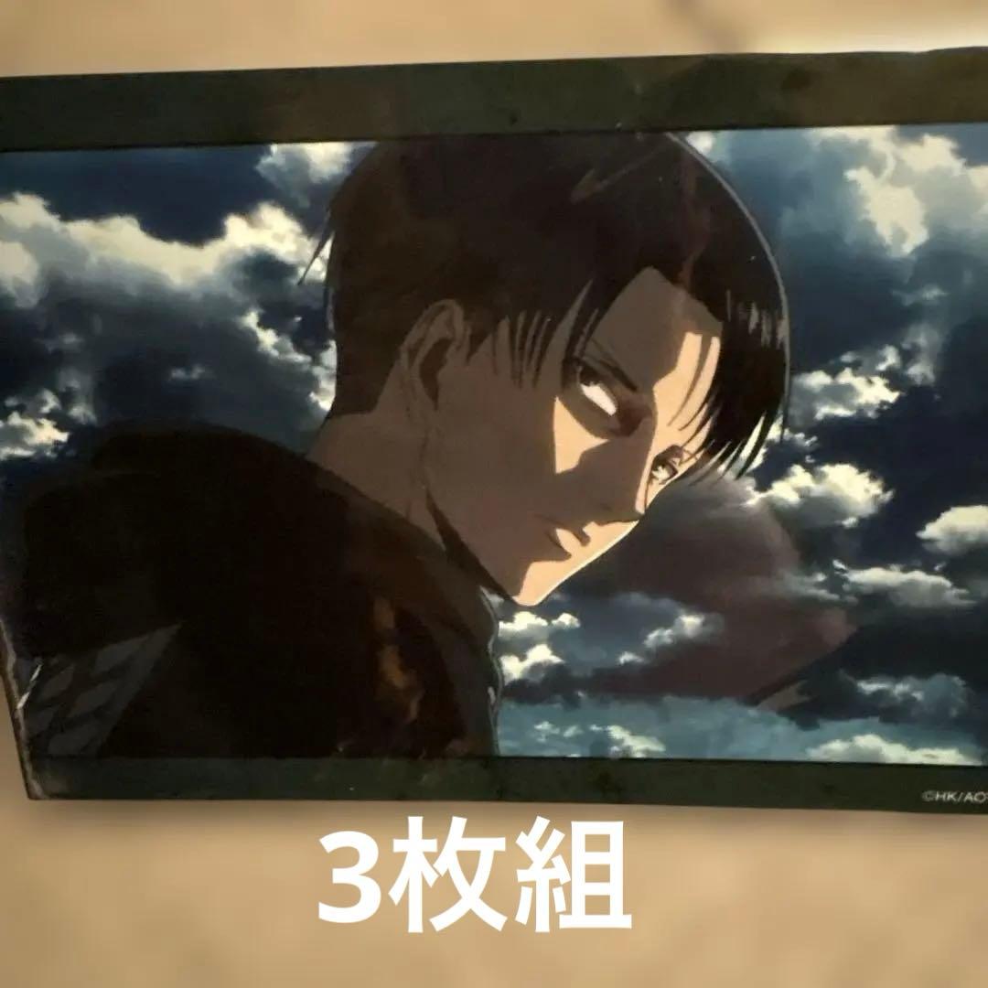 進撃の巨人　エルヴィン　リヴァイ　ブロマイド　wit 4点8枚