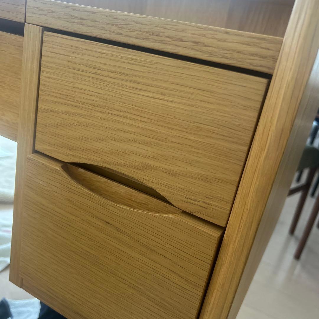 Unico SIGNE ミラー付きドレッサーデスク