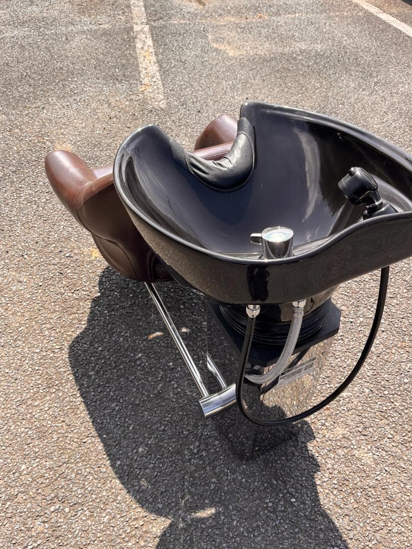 美容室　シャンプー台