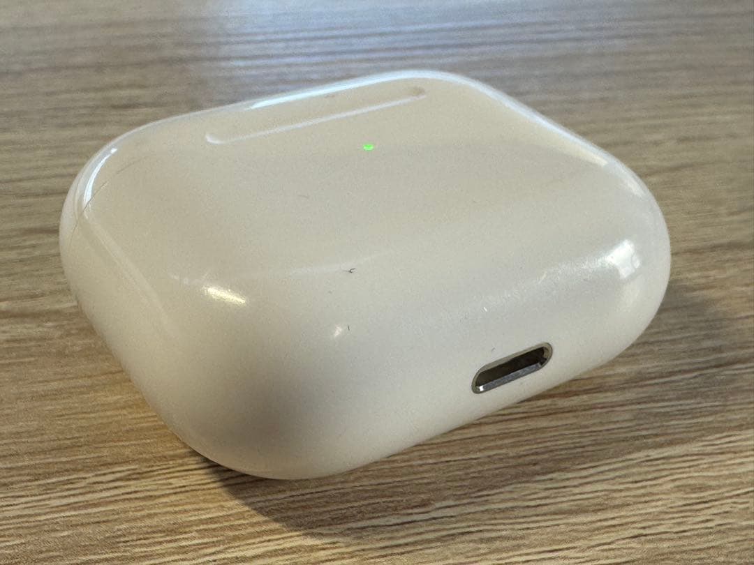Apple AirPods（第3世代）充電ケース付 A2897 美品