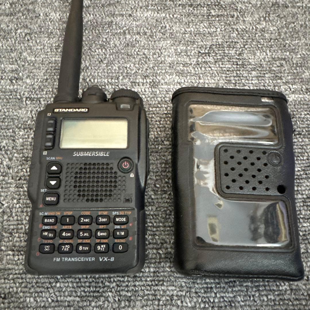 VX-8 FMトランシーバー ケース•充電器付き