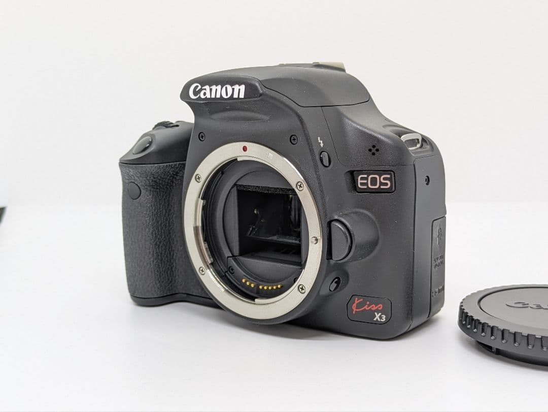 1月13日限定価格♪Canon EOS Kiss X3 ボディ