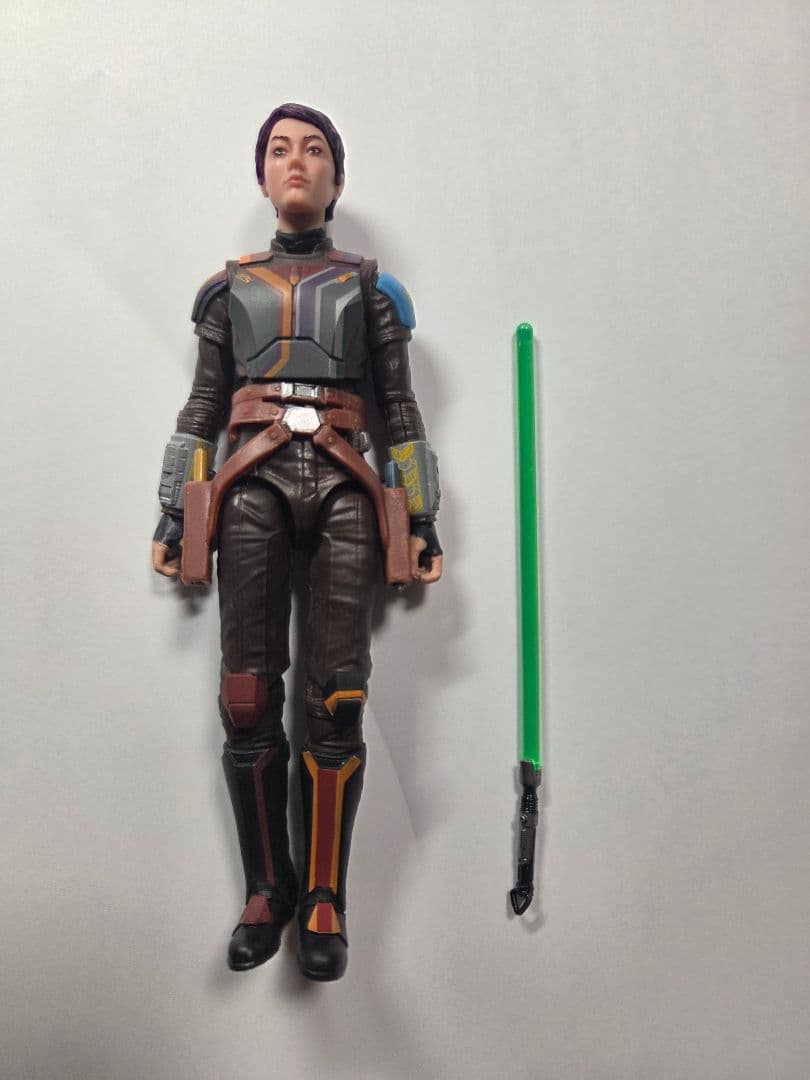 スターウォーズ　フィギュア３体セット　サビーヌ　ボバ　マンダロリアン　ブラック