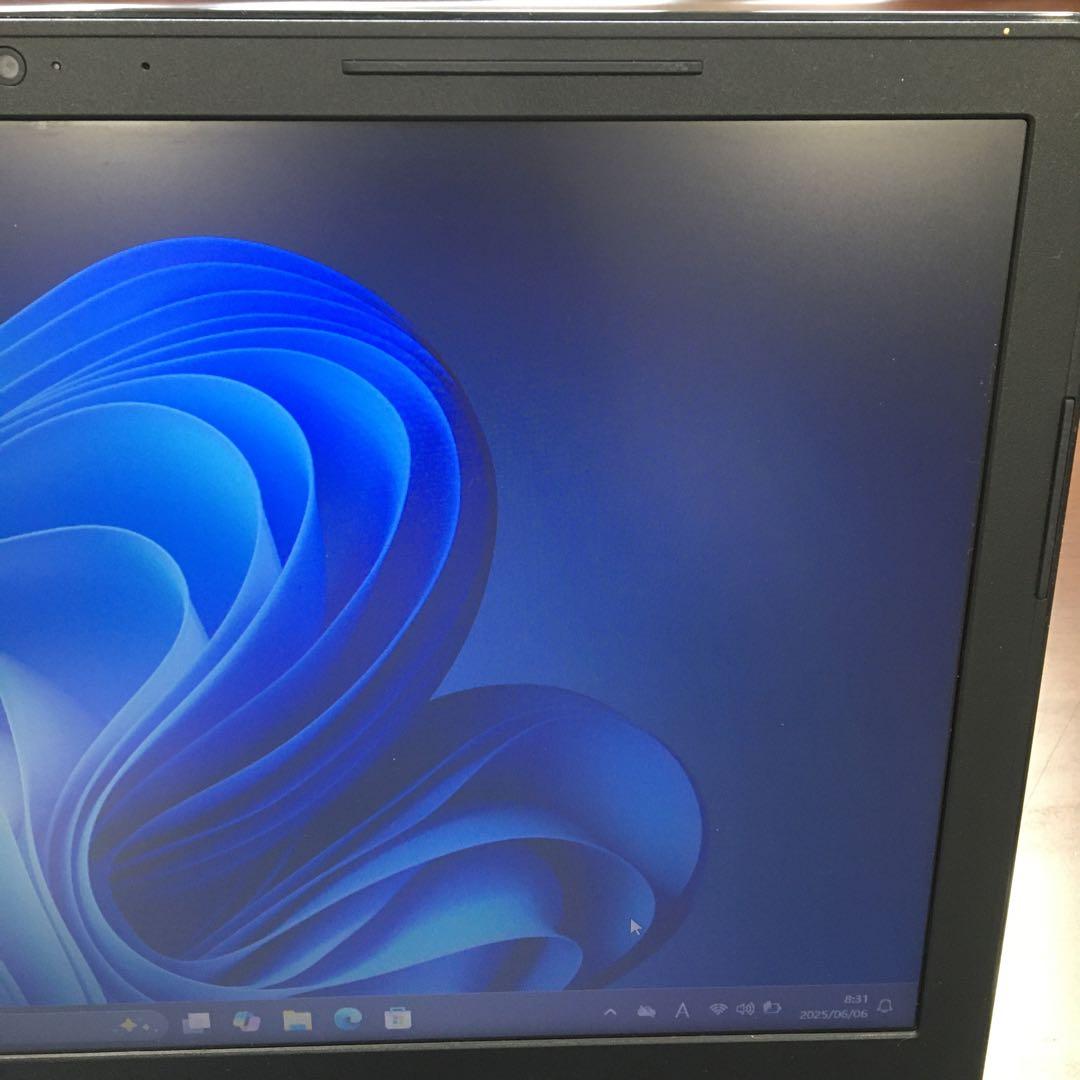 DELL Vostro 15（正規Window11対応 第8世代CPU）