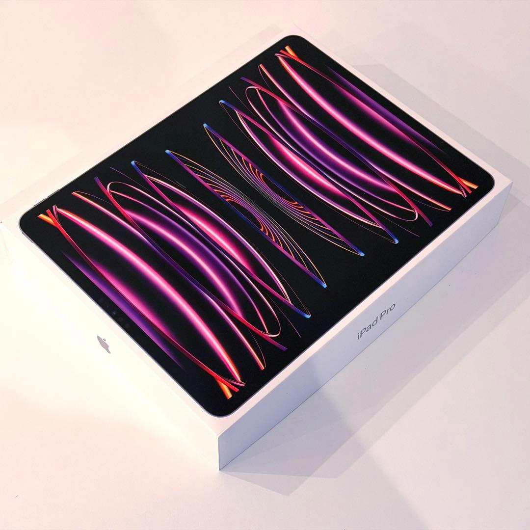 @ファ様　iPad Pro 12.9インチ 第6世代 256GB Wi-Fi