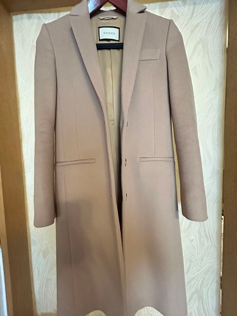 「なつ」GUCCI ベージュ チェスターコート 36