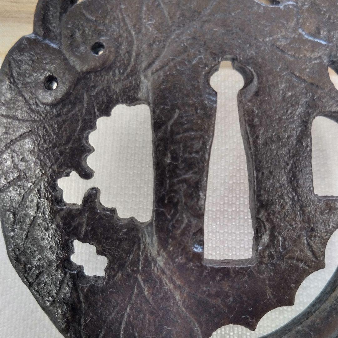 在銘　信家　蕗の葉　鐔　変わり形　蓮　蕗　鐔　刀装具　時代武具　日本刀　居合