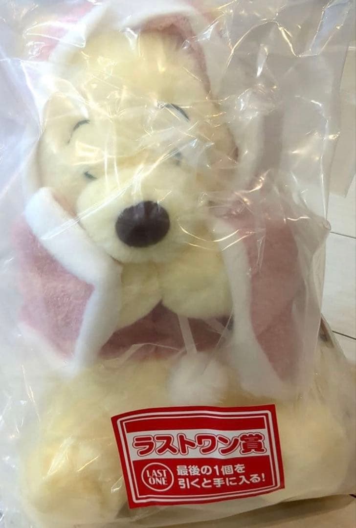 プーさん　一番くじ　5点　ラストワン&A賞＆フィギュア2点＆ハンカチ