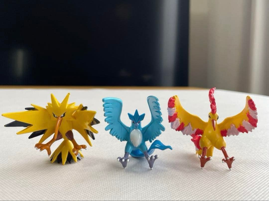 モンコレ　ポケモン　フィギュア　伝説ポケモン多数　レア　まとめ売り（おまけ付き）