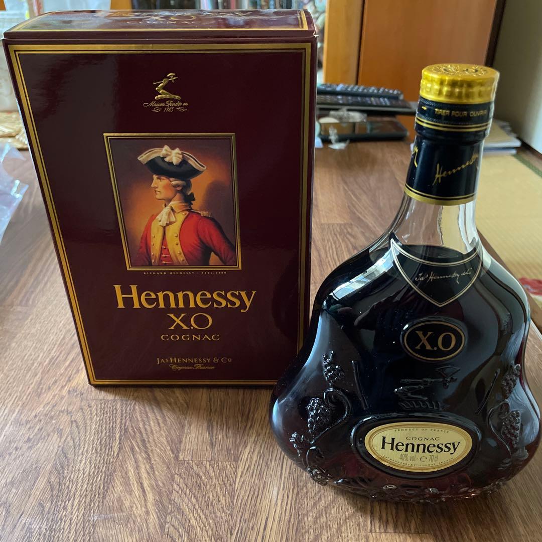 Hennessy XO コニャック金キャップ 750ml