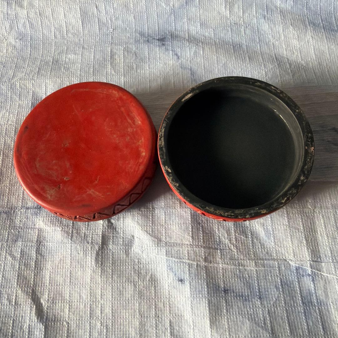 堆朱　香合　アンティーク　陶板　中国　China 小物入れ　ピルケース