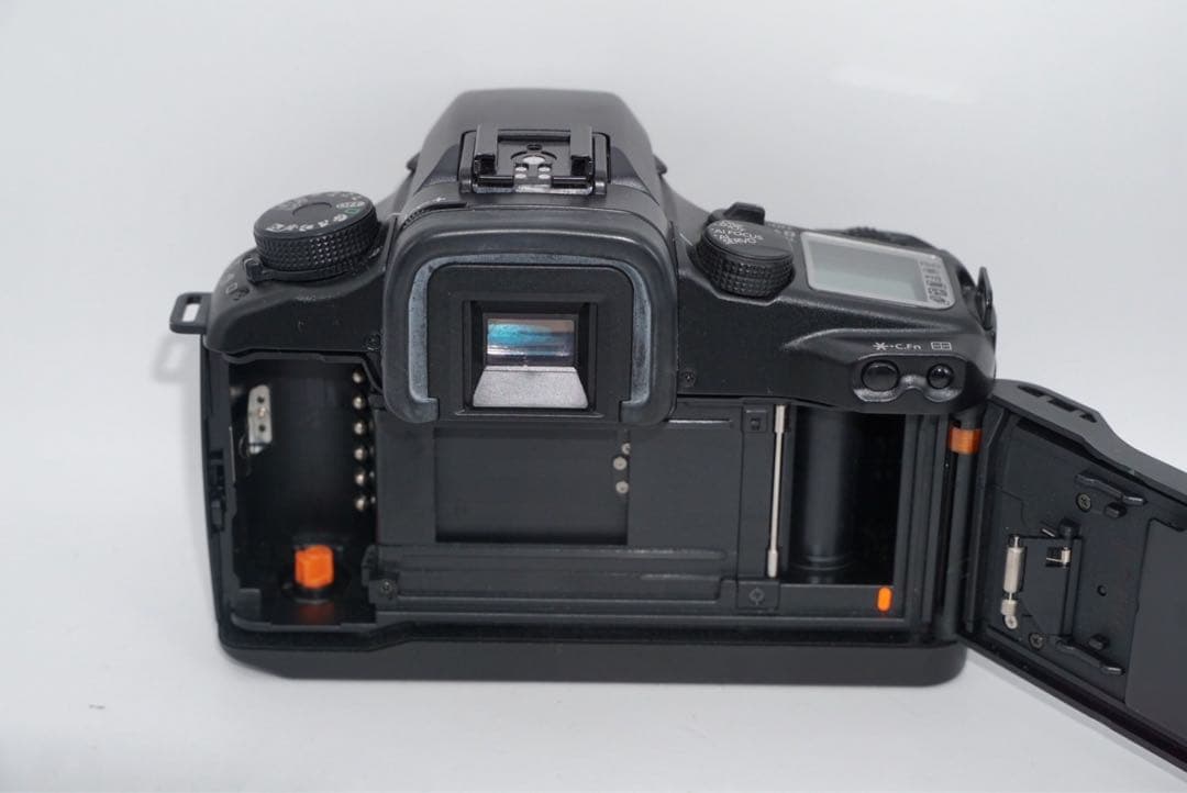 フィルムカメラ Canon EOS 7