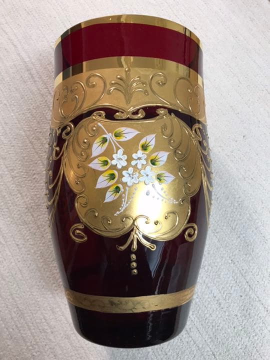 チェコ硝子花瓶　箱付き　お値下げ❗️