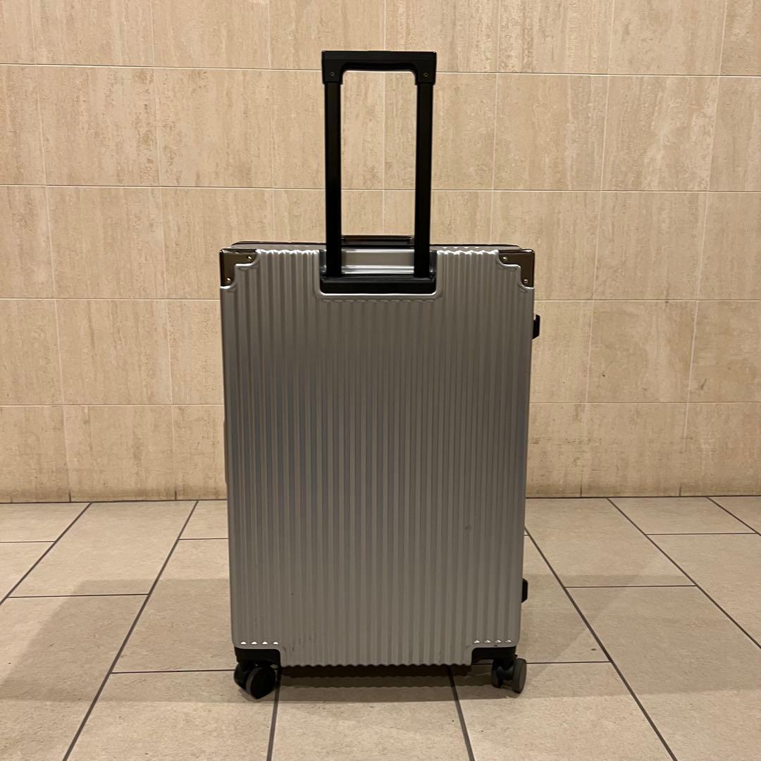 シルバー リブデザイン キャリーケース Lサイズ 95L