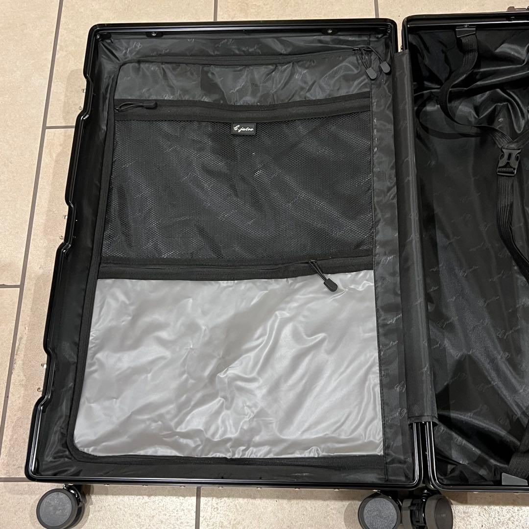 シルバー リブデザイン キャリーケース Lサイズ 95L