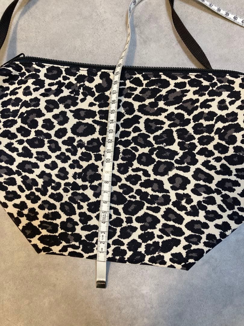 エルベシャプリエ ショルダーバッグ Sサイズ パンサーブラン