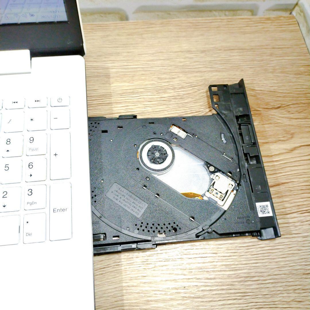 すぐに使える第8世代 NECノートパソコン Windows11 Office付き