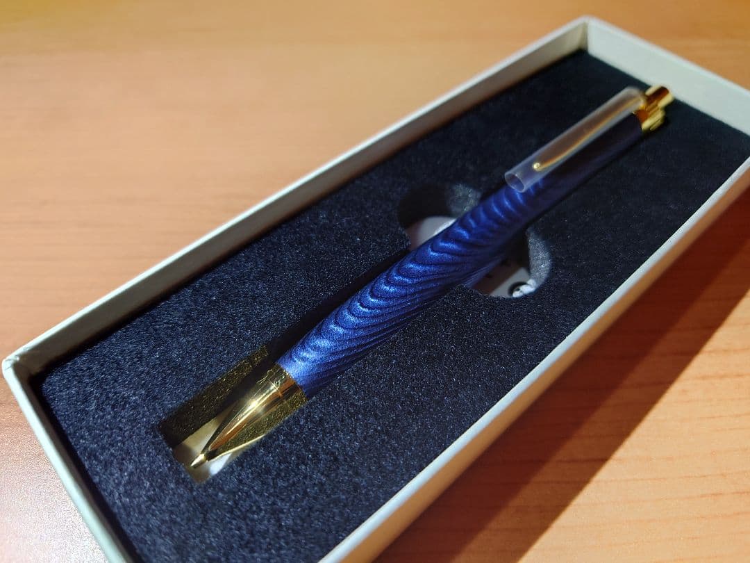 木軸ペン工房　金杢犀　杉　変わり漆　浮造り　シャープペンシル　0.5