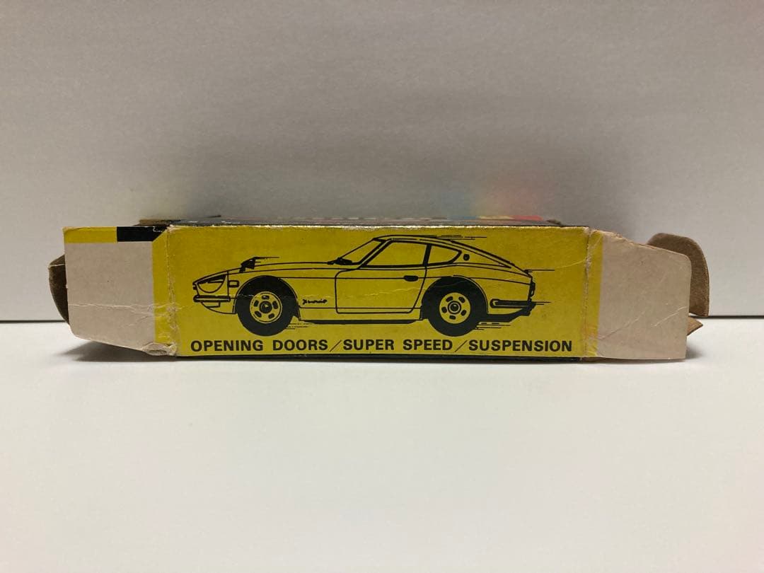 トミカ　日本製　ニッサン　フェアレディZ432 1Aホイール 赤