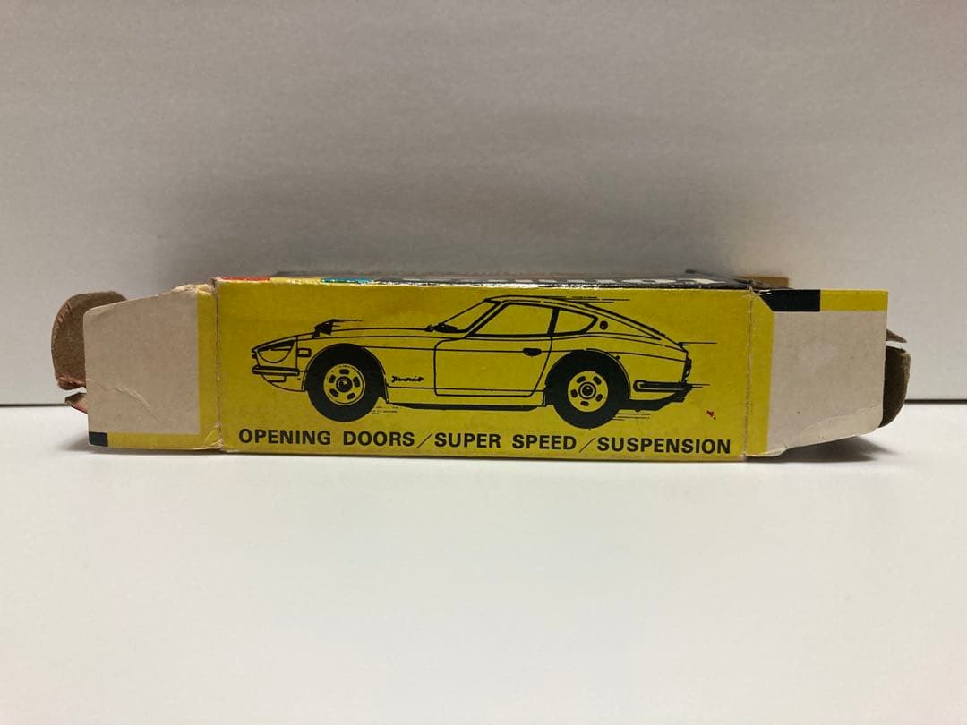 トミカ　日本製　ニッサン　フェアレディZ432 1Aホイール 赤