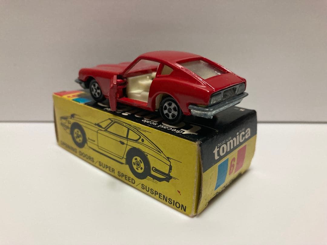 トミカ　日本製　ニッサン　フェアレディZ432 1Aホイール 赤