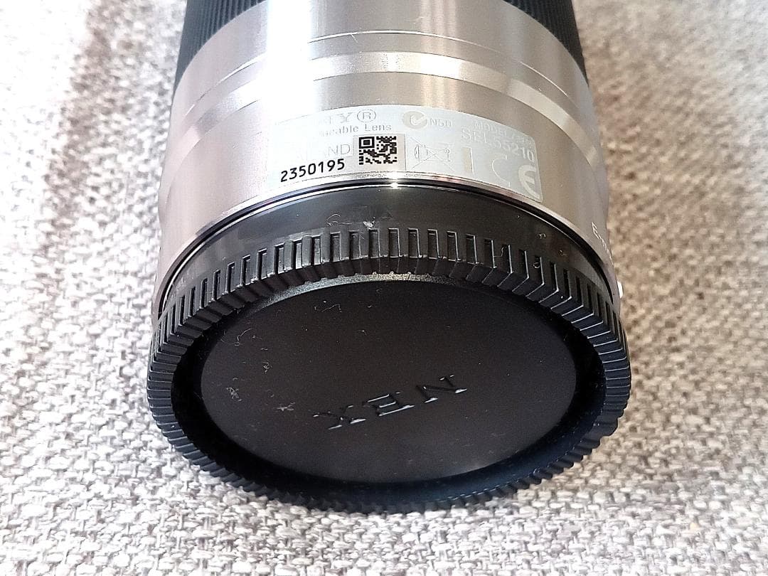 ソニー　望遠ズーム　 E 55-210mm OSS　美品[ 完動品 ]