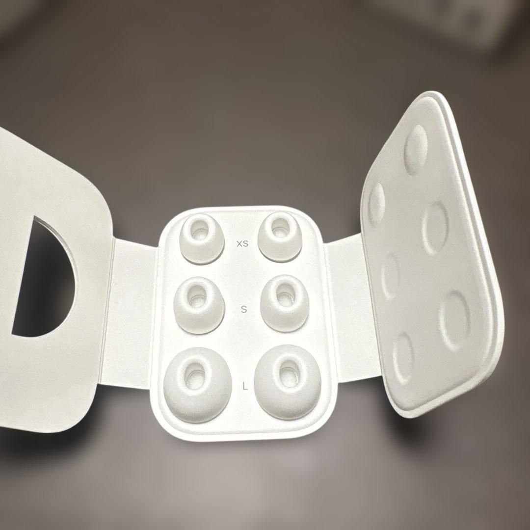 AirPods 第二世代　本体 ホワイト 充電ケース付き