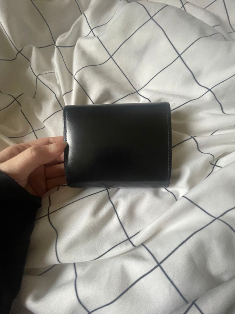 大幅値引き中！！CELINE ブラック 二つ折り財布