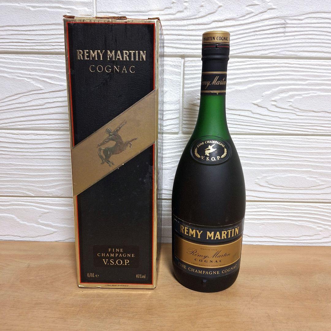 【未開栓・箱付】レミーマルタン VSOP 旧ボトル 700ml 古酒 80年代