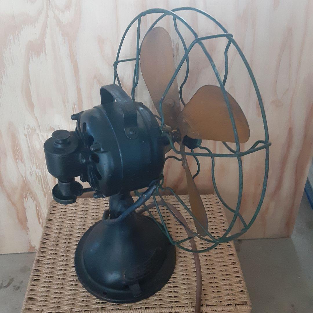 扇風機　ヴィンテージ　旧東芝製　ミニ扇風機