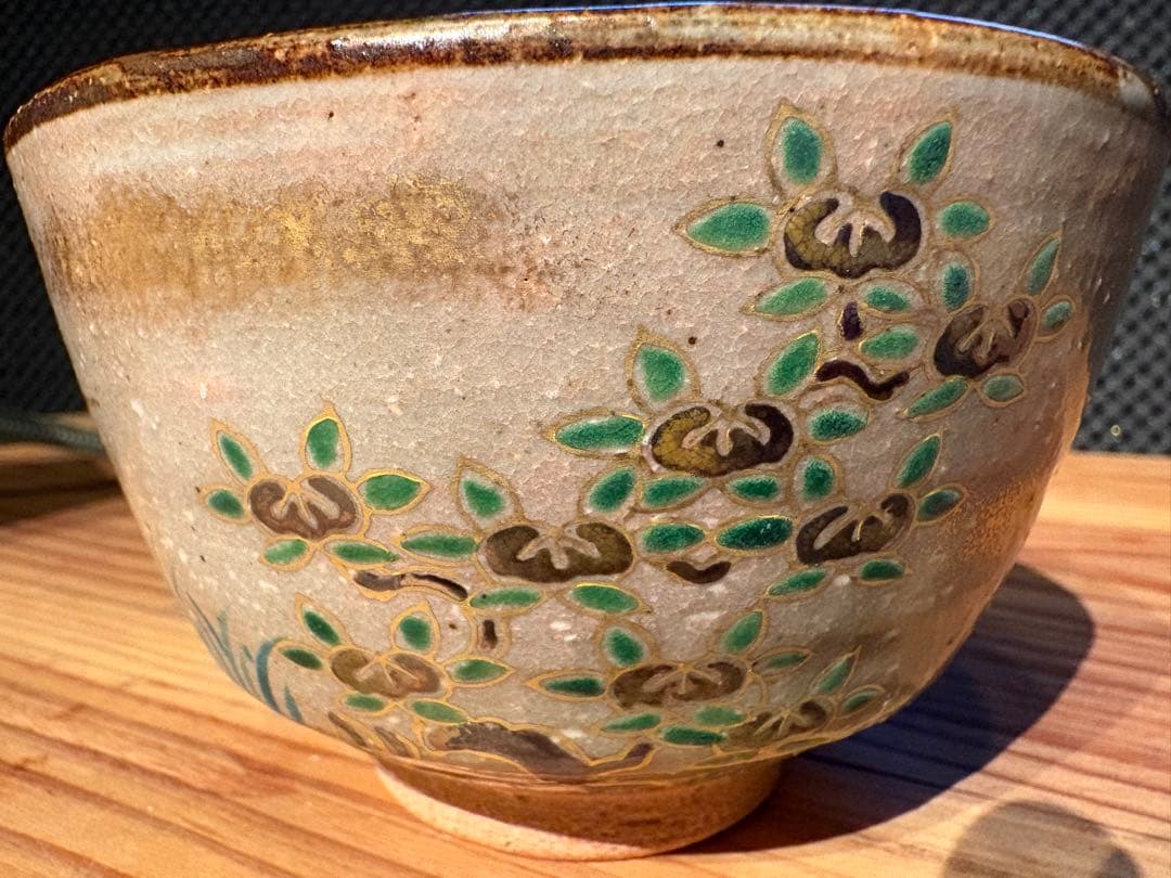 御即位記念 色絵 草花に鳥文 茶碗｜加藤松香 作｜六月（初夏）｜共箱・栞・布付