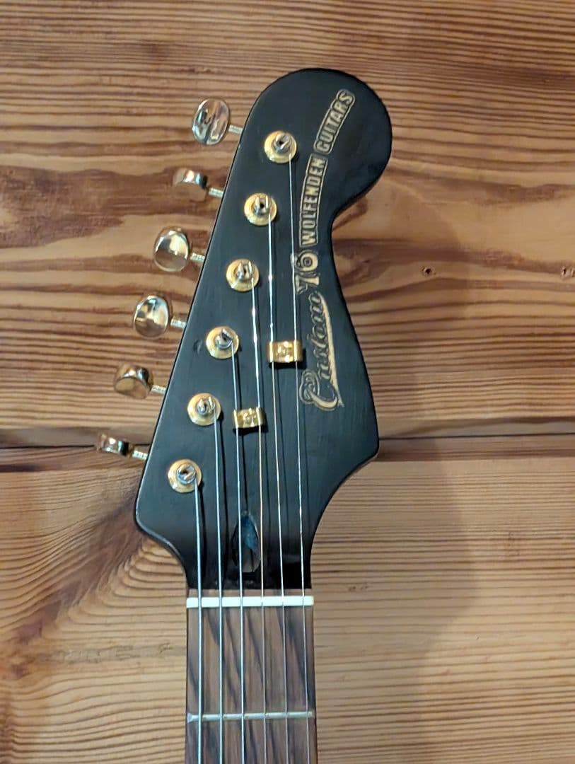 Custom Guitar エレキギター ウォルナットボディ