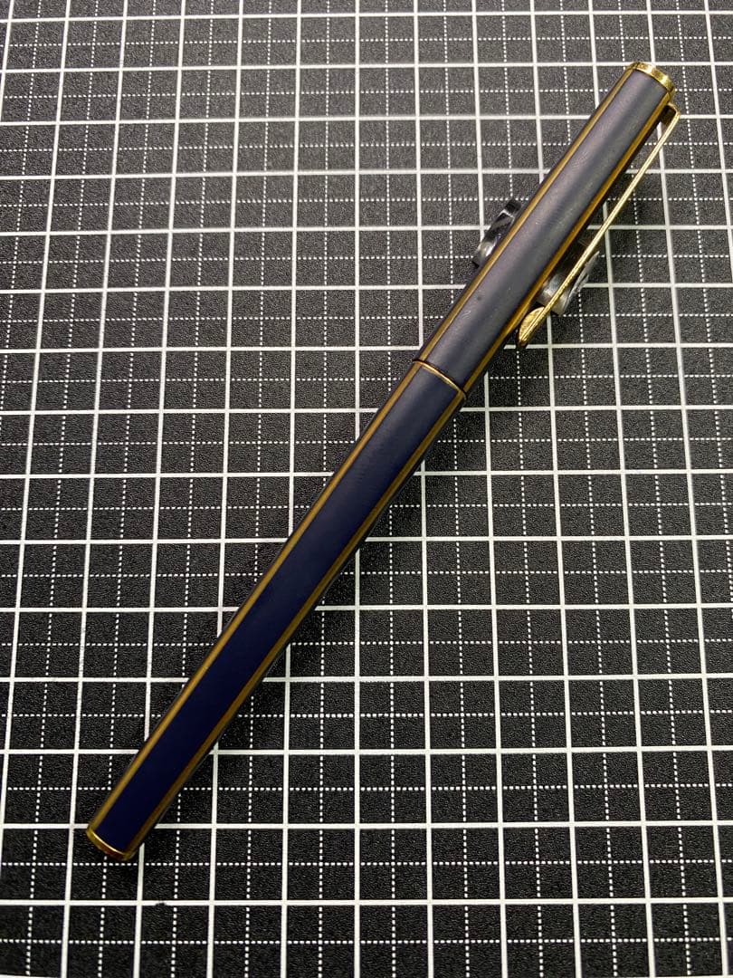 PILOT QUATRO Matt-NAVY 万年筆　字幅F