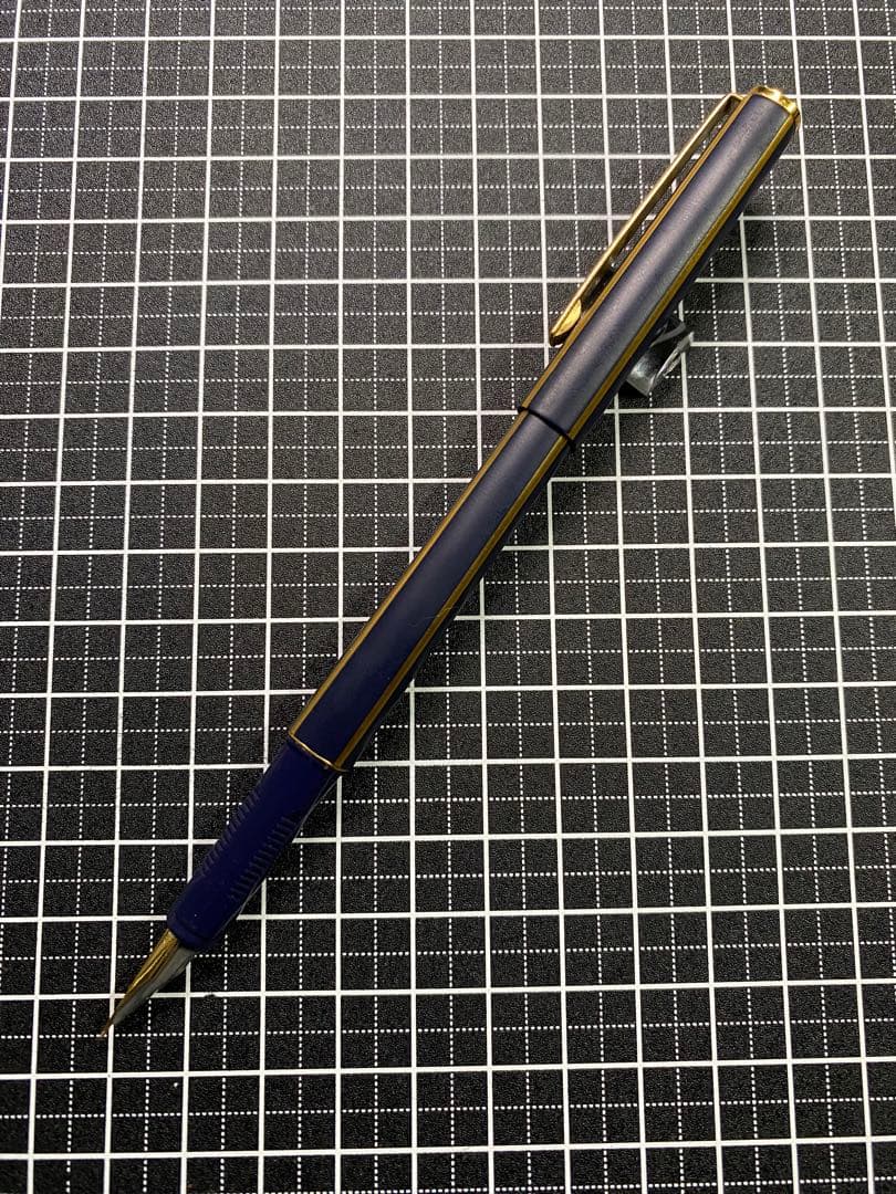 PILOT QUATRO Matt-NAVY 万年筆　字幅F