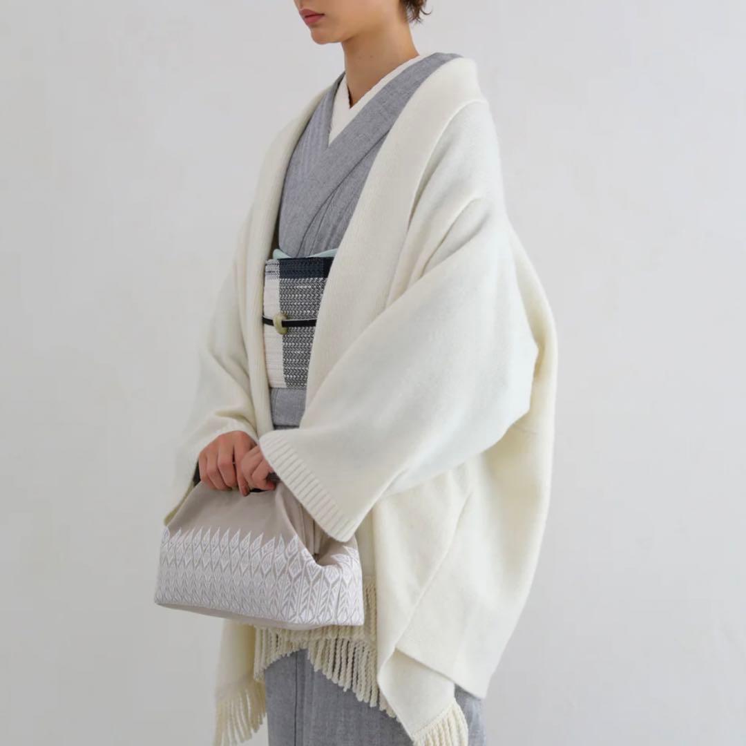 完売カラー！！【YOUTOWA】フォレストニット・ハンドルクラッチバッグ