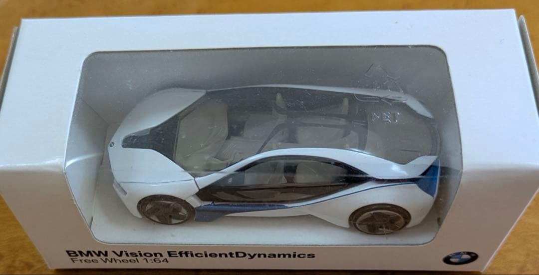 【新品】BMW Vision Efficient Dynamics ミニカー　白