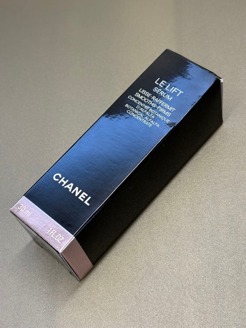 【新品，未使用】CHANEL✨LE LIFT SERUM✨30ml✨No1561