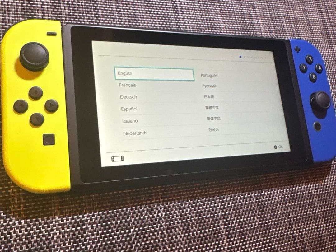 Nintendo Switch 本体ネオンイエロー/ネオンブルー ジョイコン付き