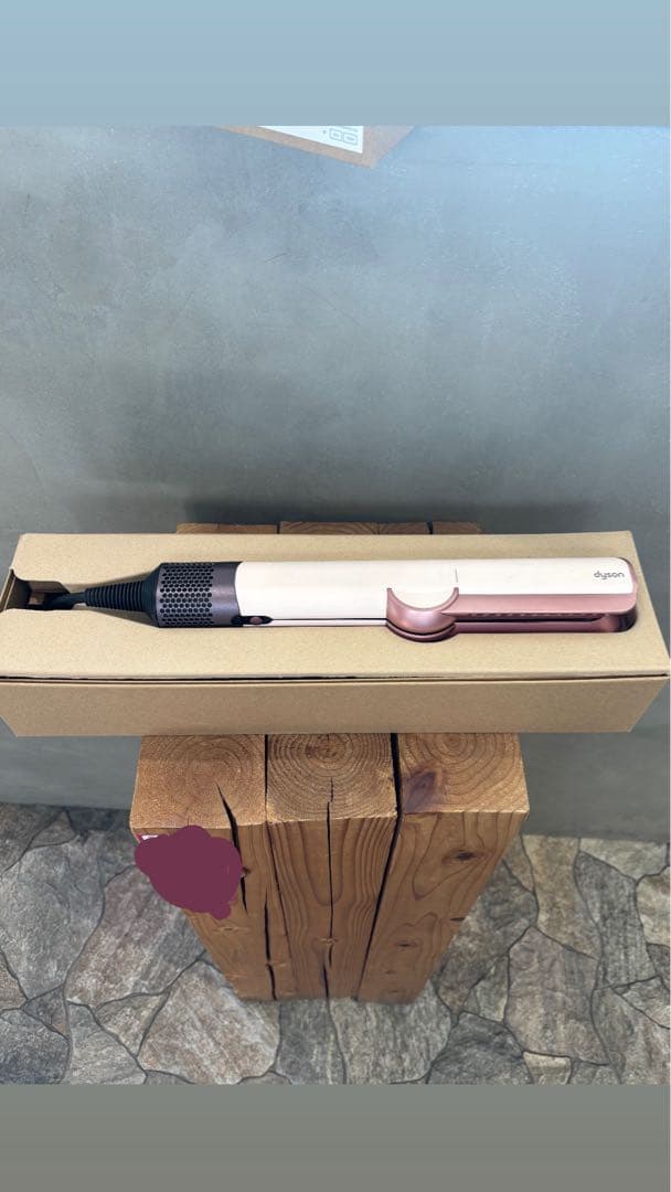 dyson airstraight ホワイト/ピンク