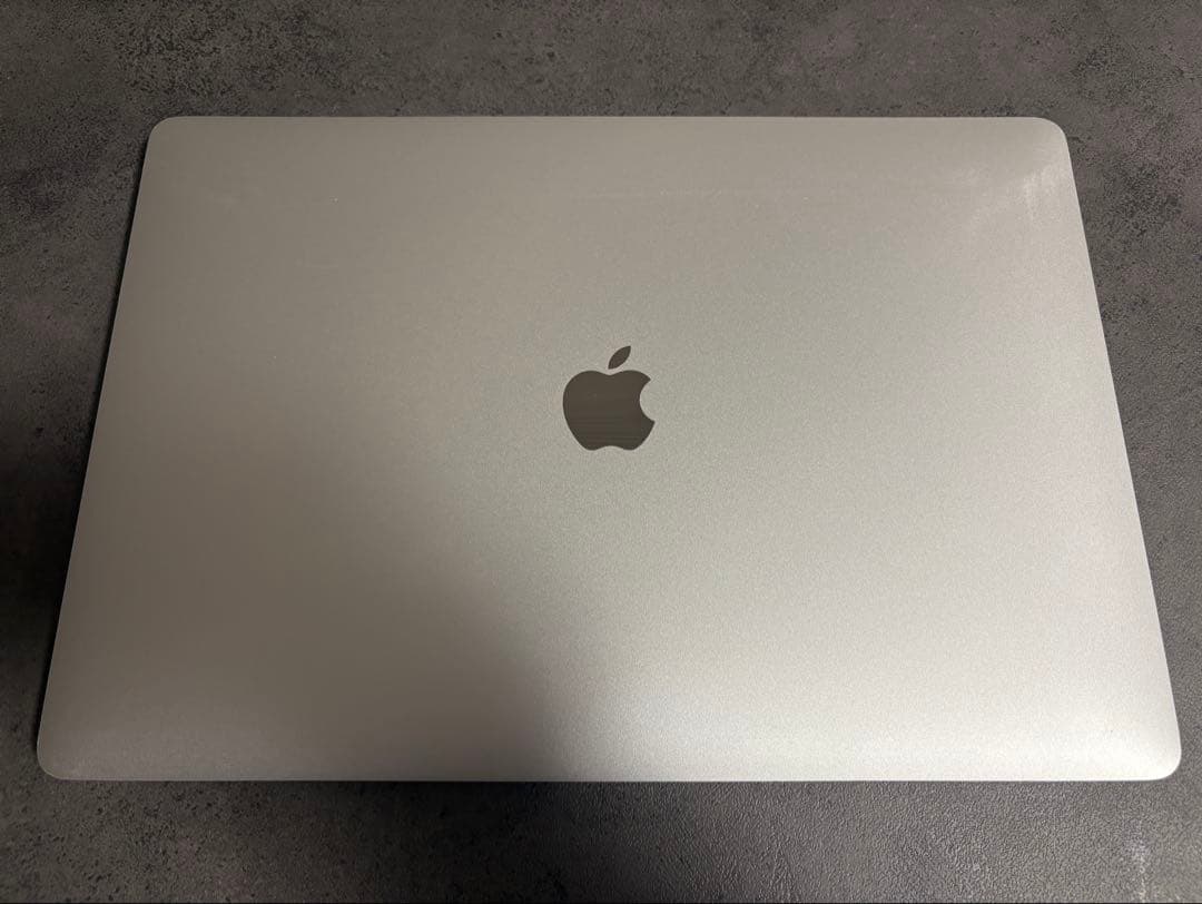 MacBook本体 MacBook Pro 15-inch, 2018